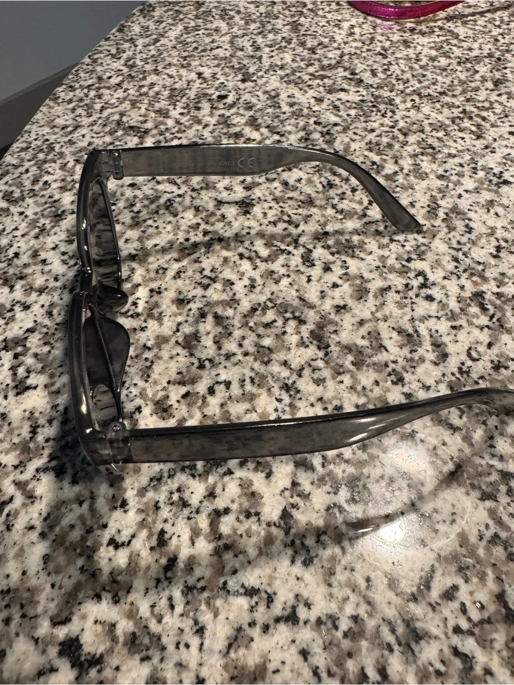 Gray Women's Fashion Sunglasses - Neutral Classic Style